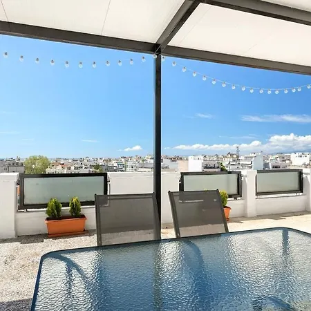 Rooftop Gateaway شقة